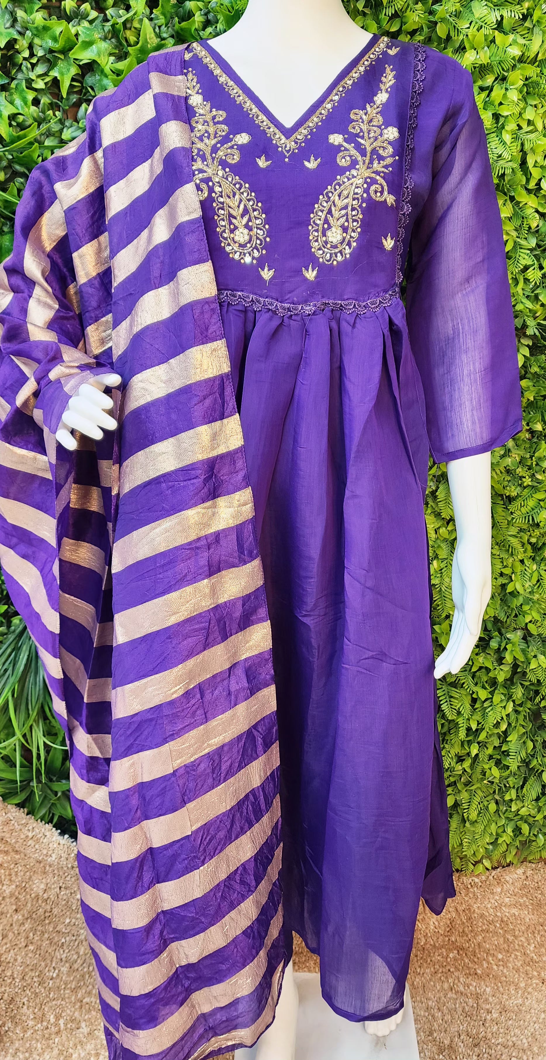 Unique Mulchenderi Dress