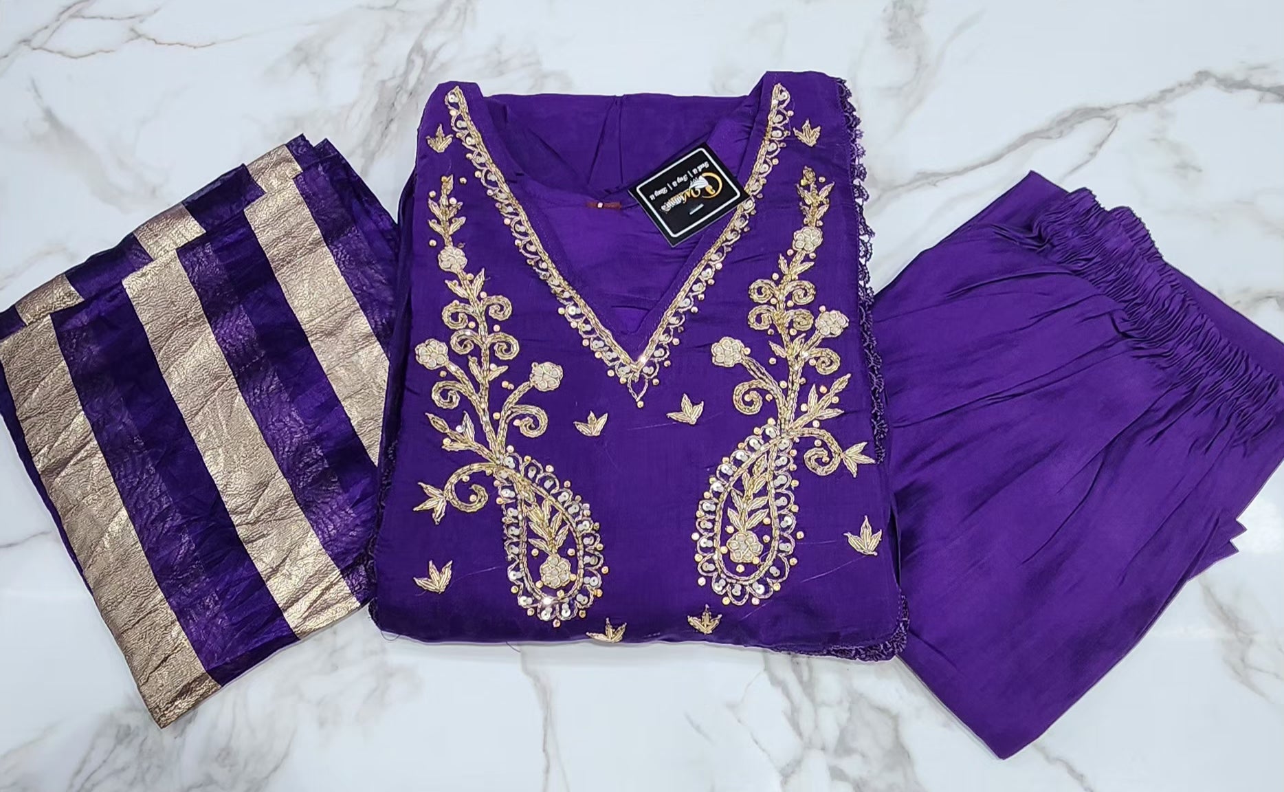 Unique Mulchenderi Dress