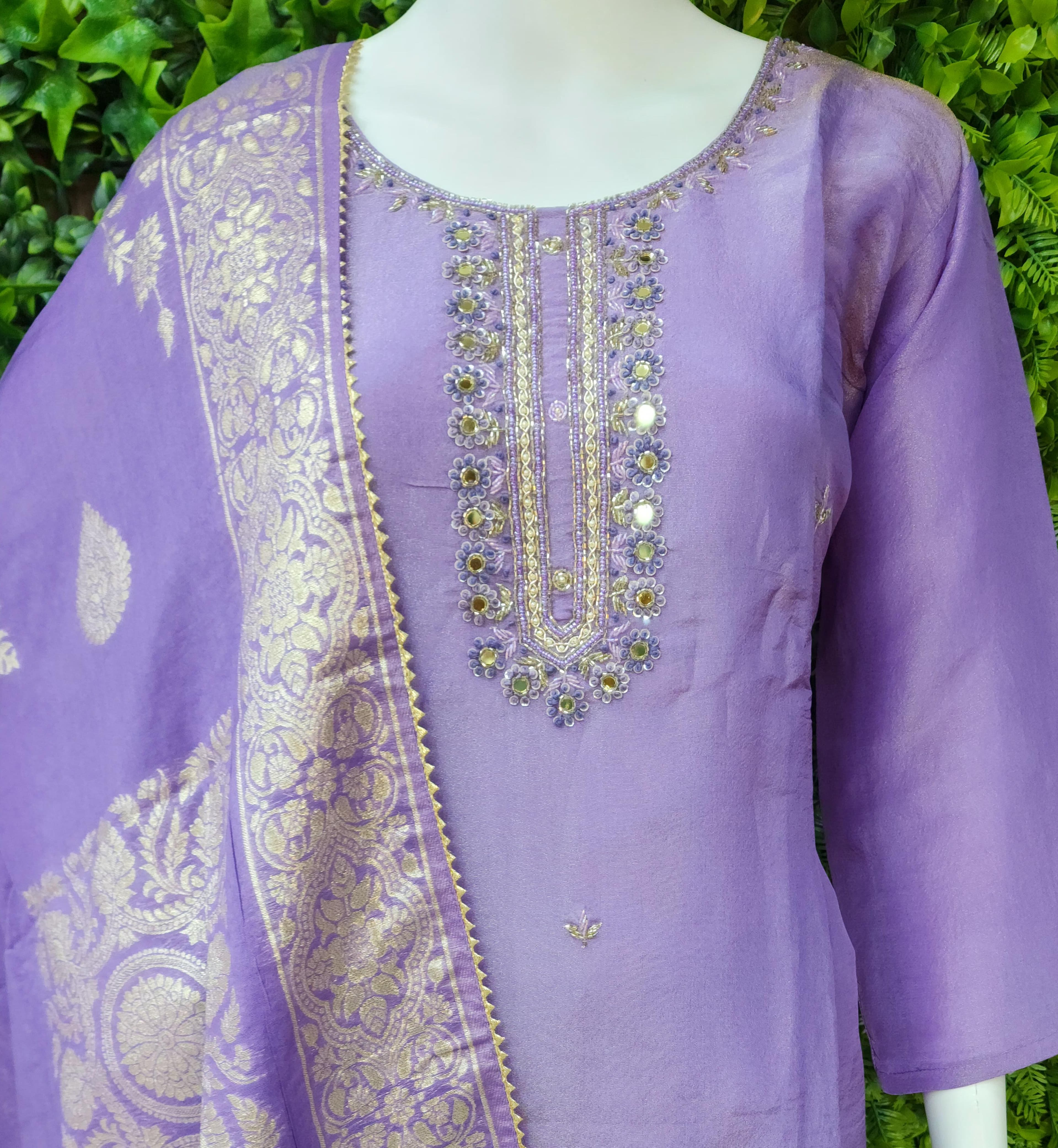 Plussize Glass tissue Partywear