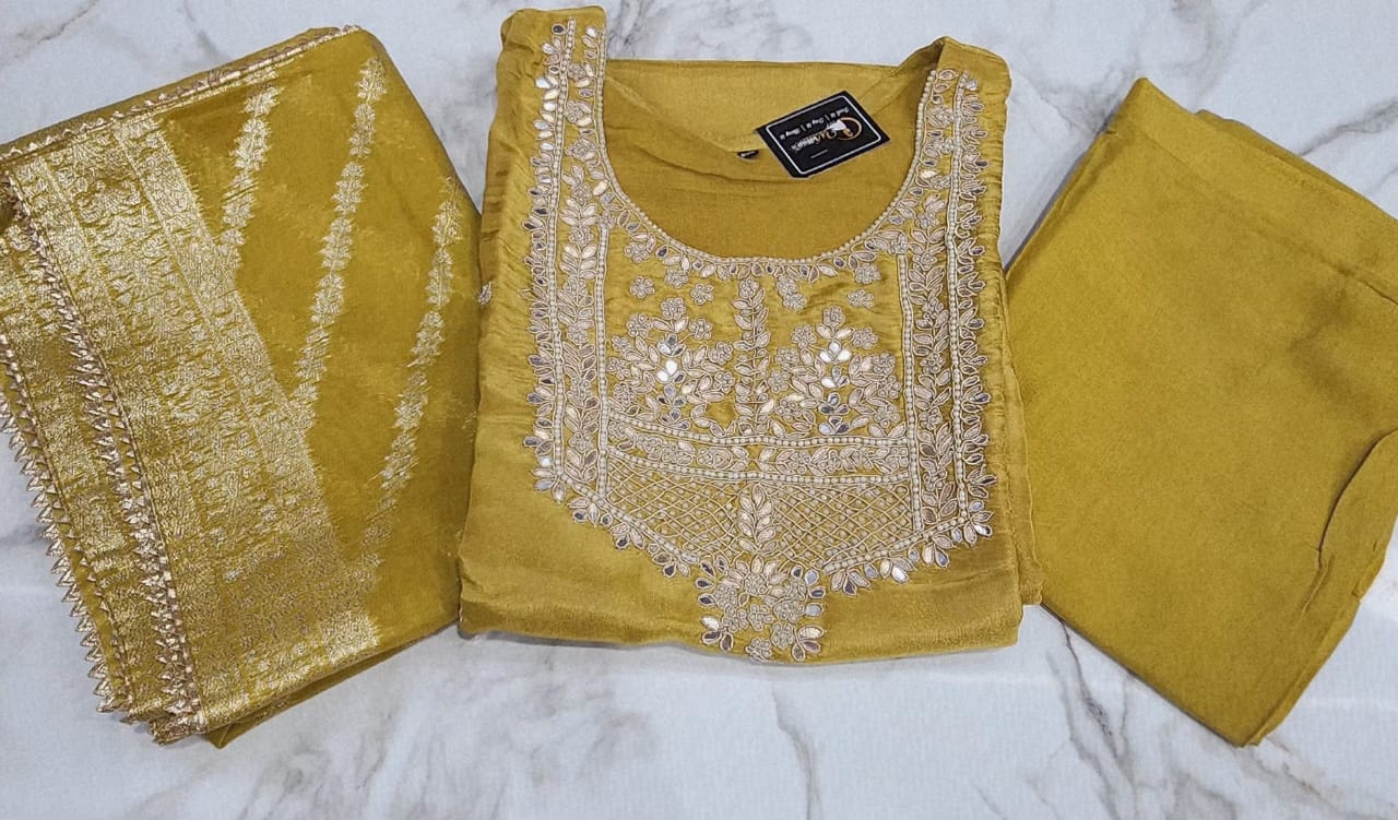 Plussize Glasstissue Partywear