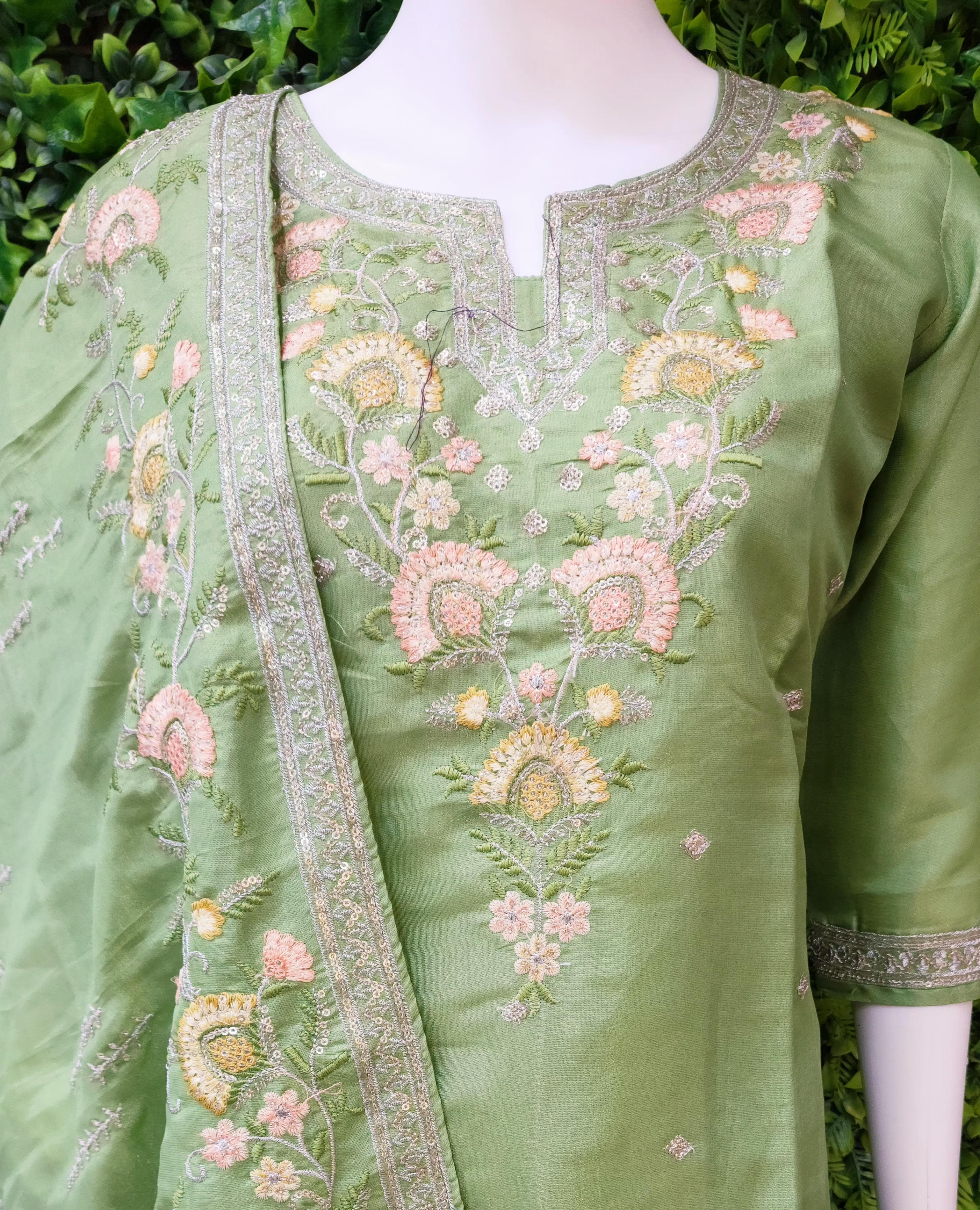 Premium Chinnon Partywear