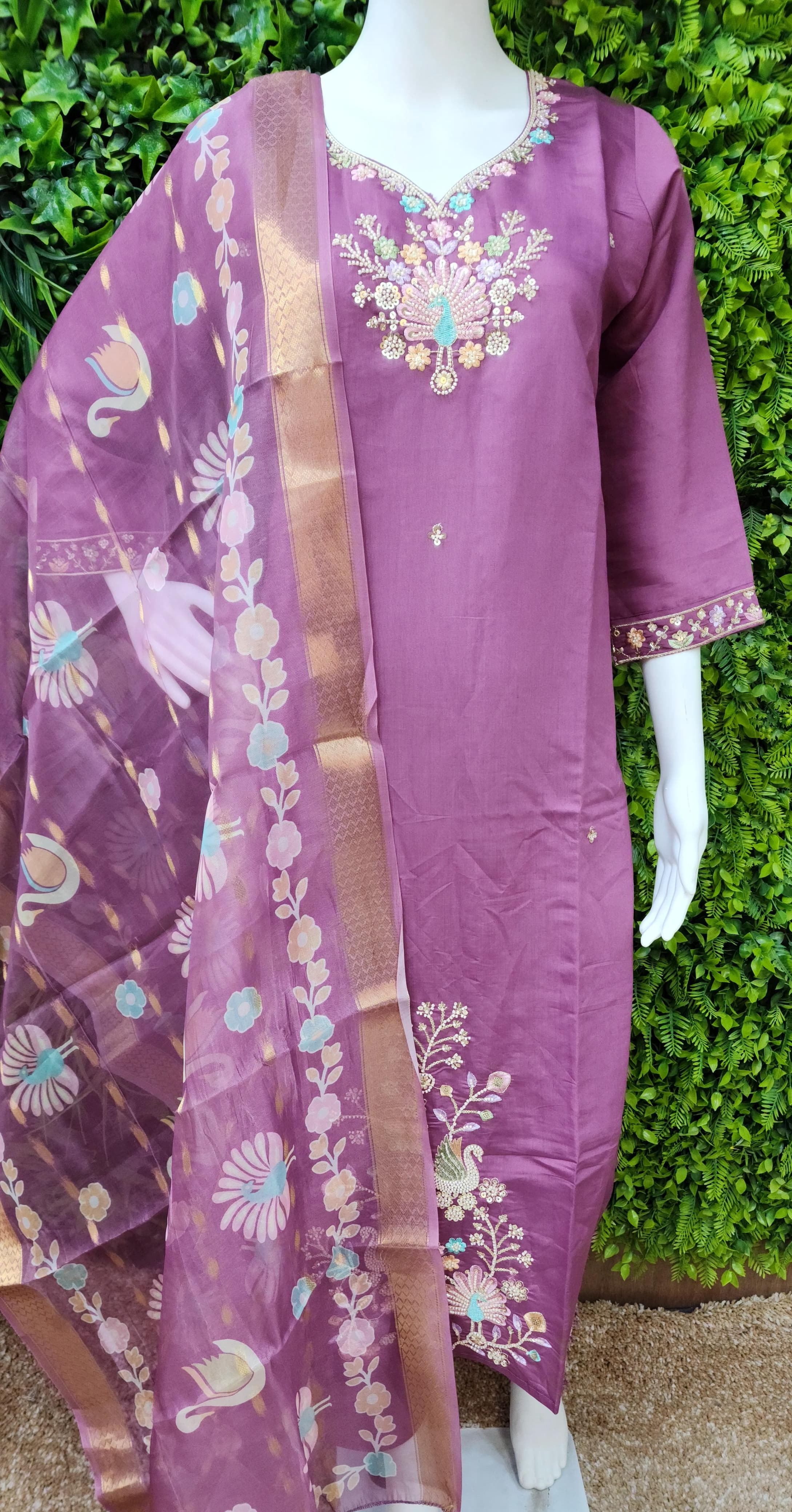 Roman Peacock Partywear