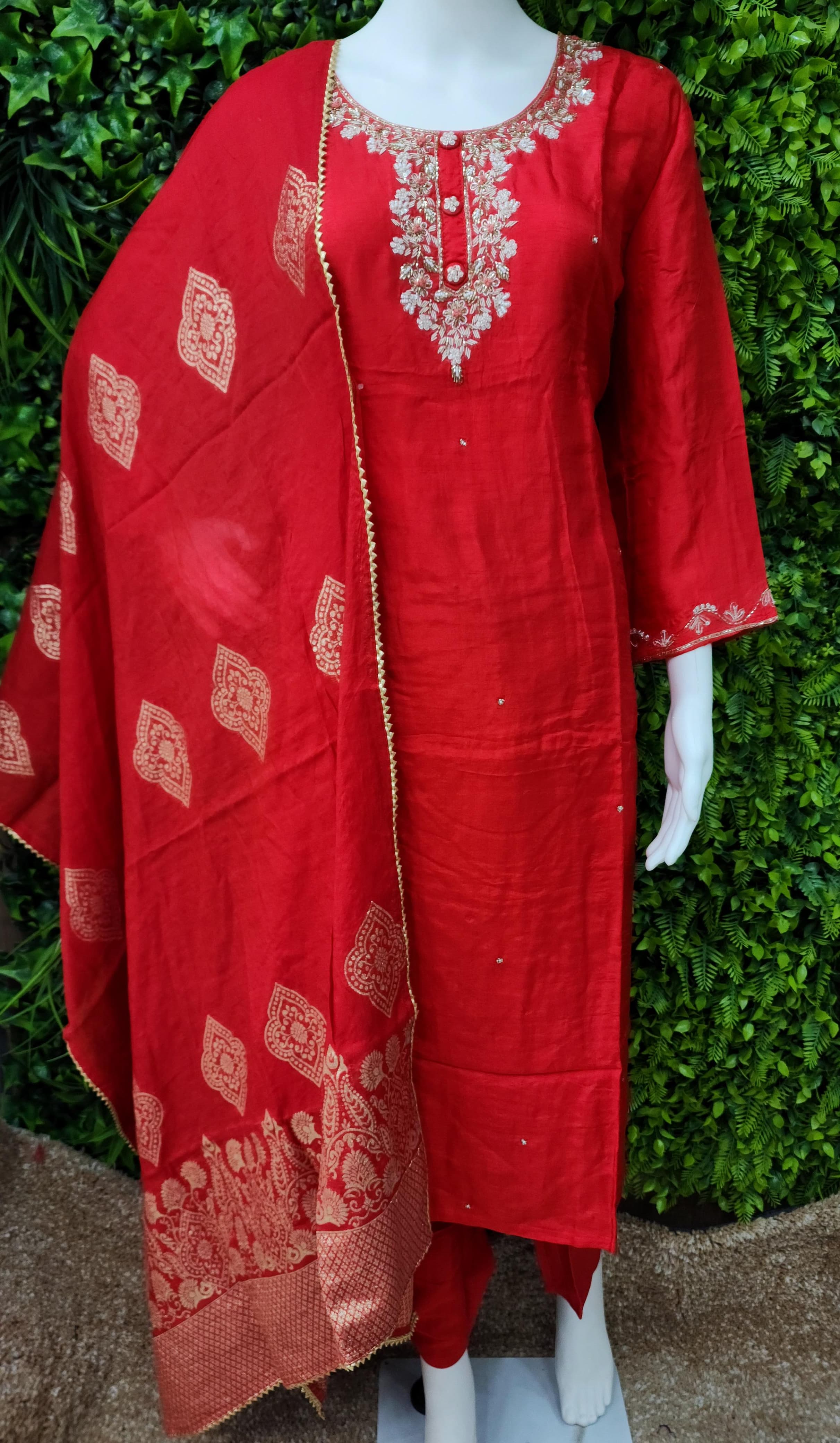 Premium Mulchenderi Handwork