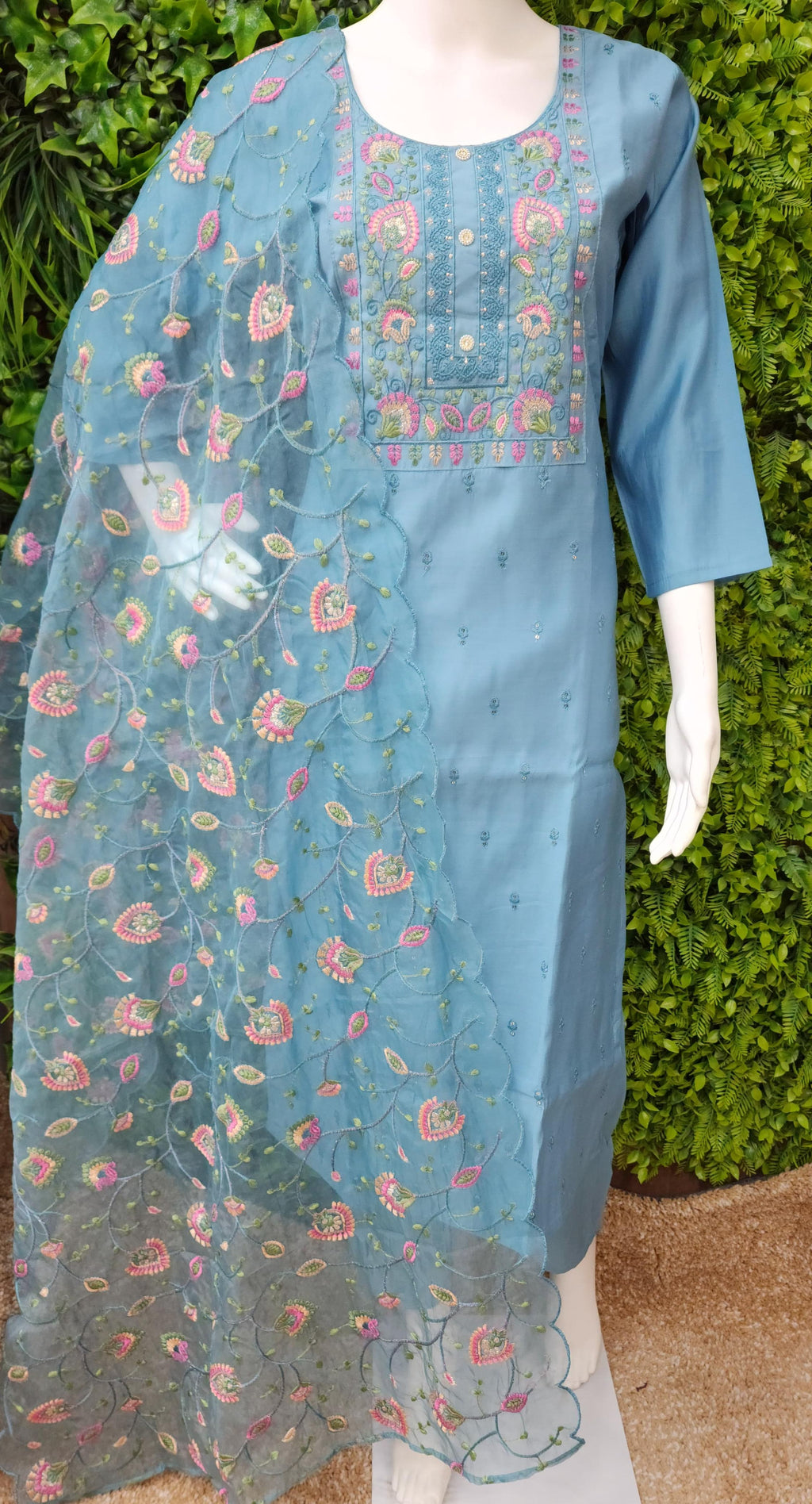 Premium Roman Designer