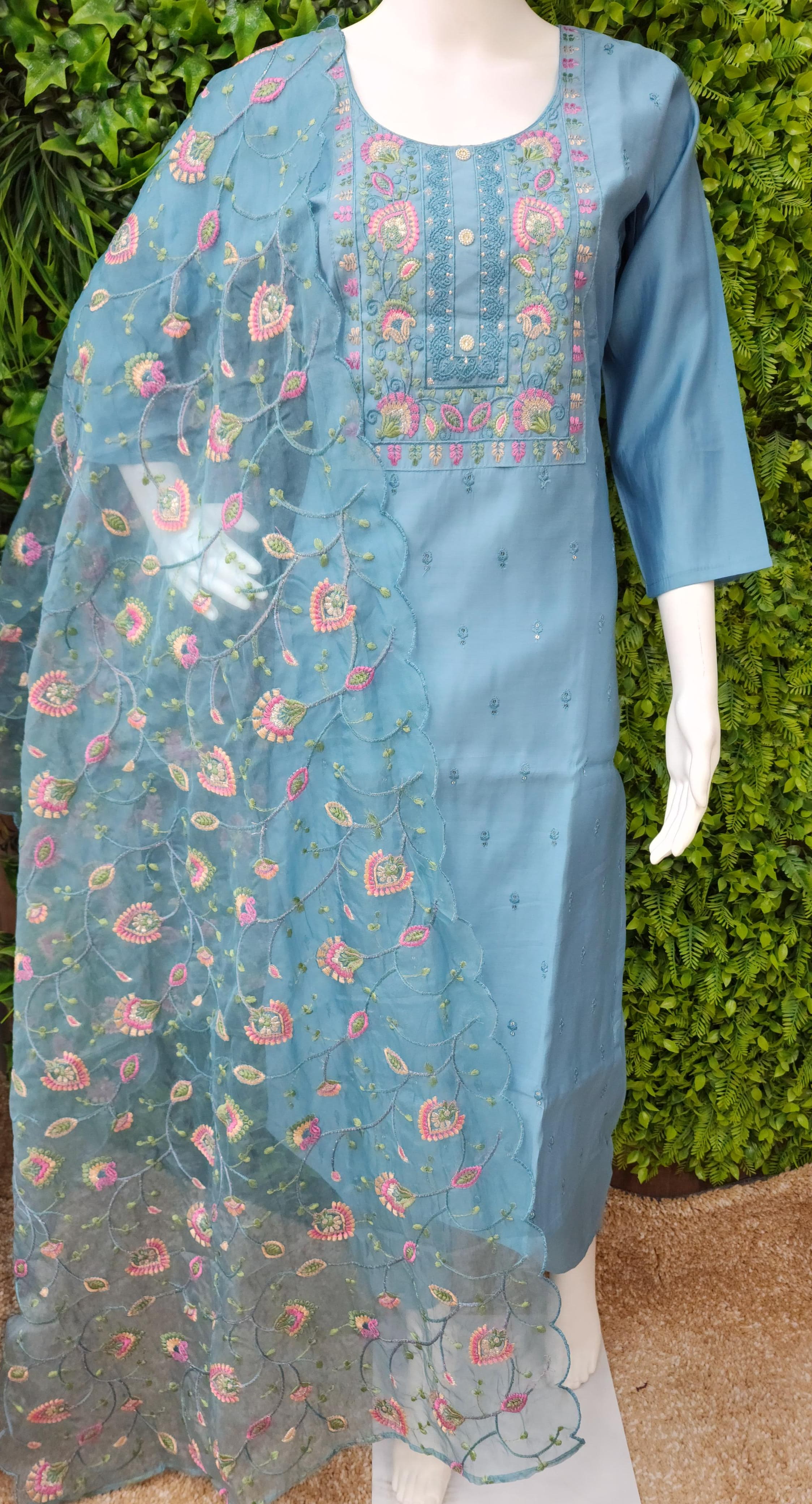 Premium Roman Designer