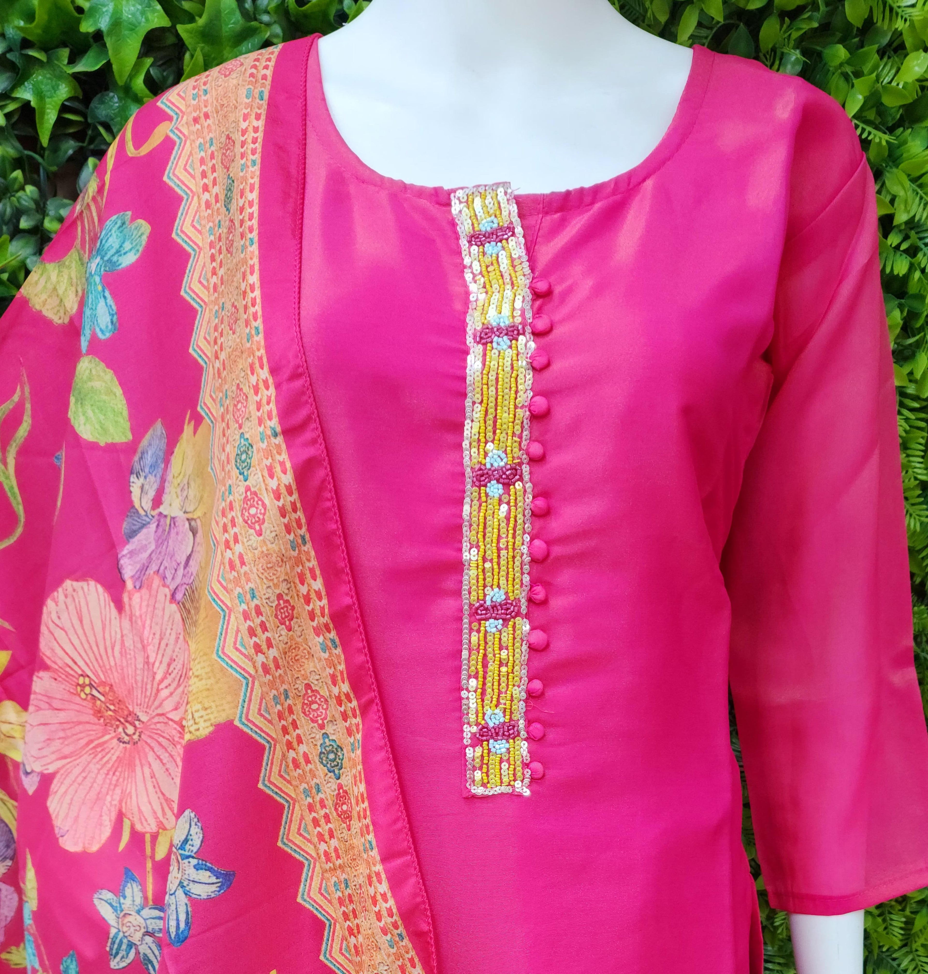 Soft Shimmer Partywear