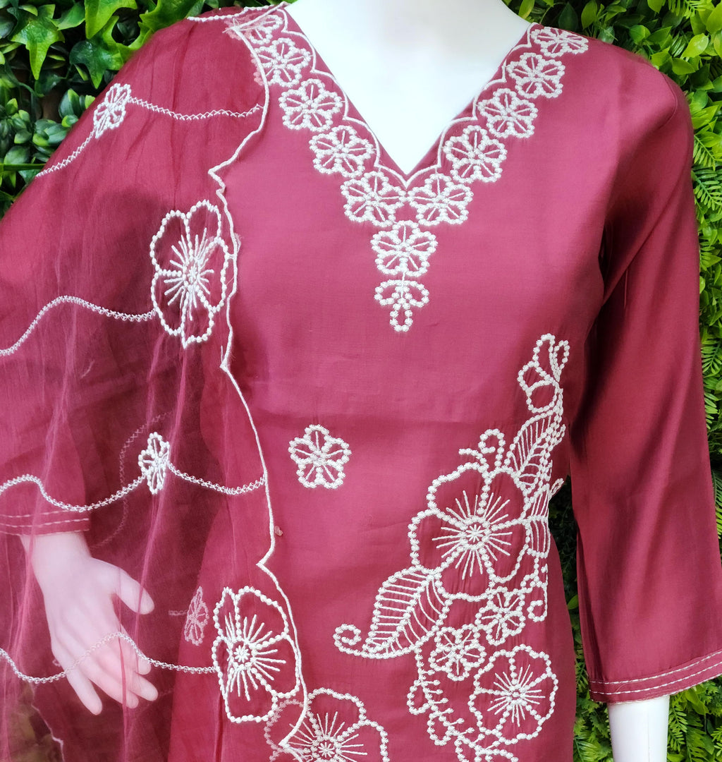 Roman Katha Threadwork