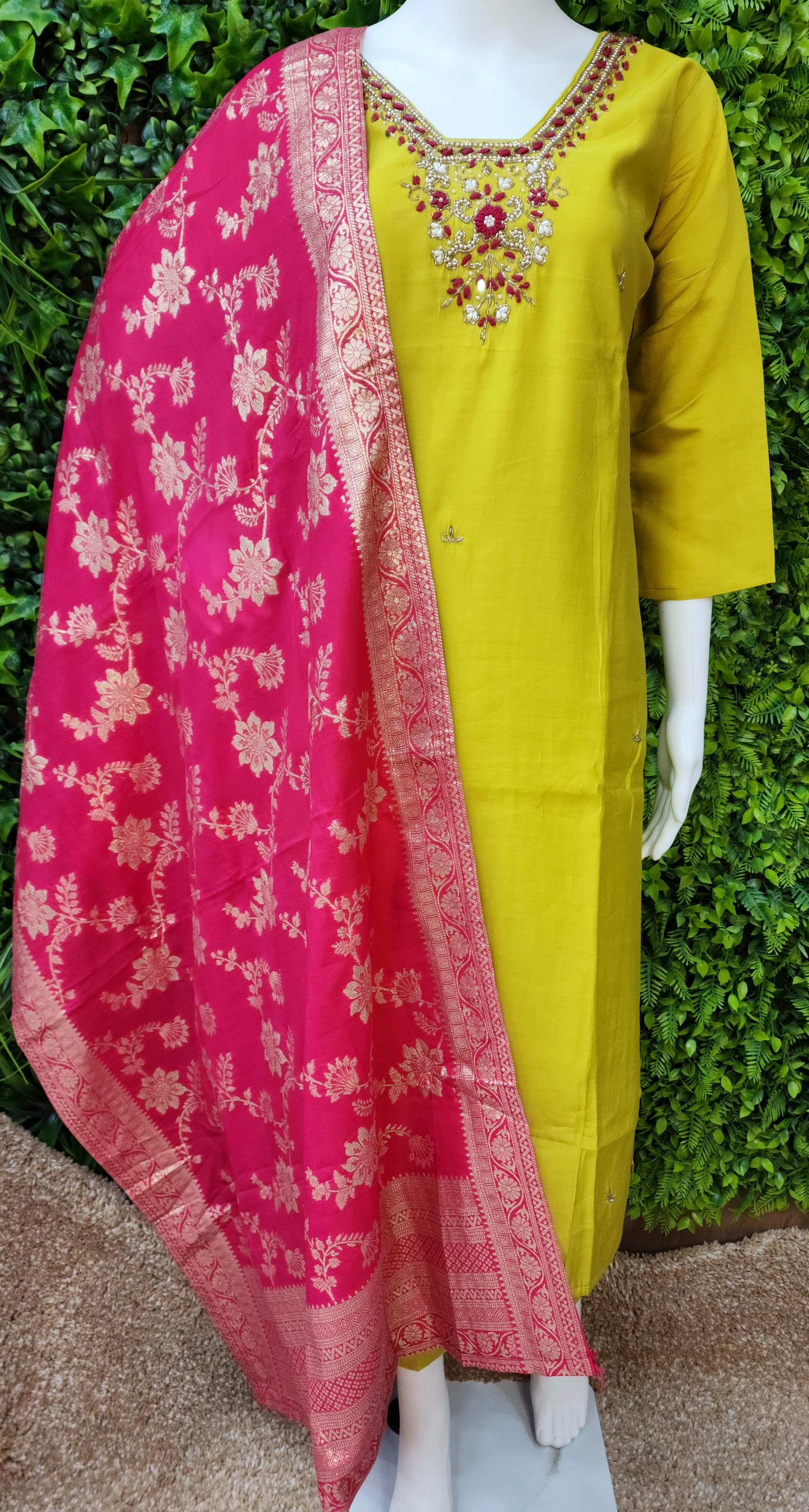 Roman Banaras Partywear