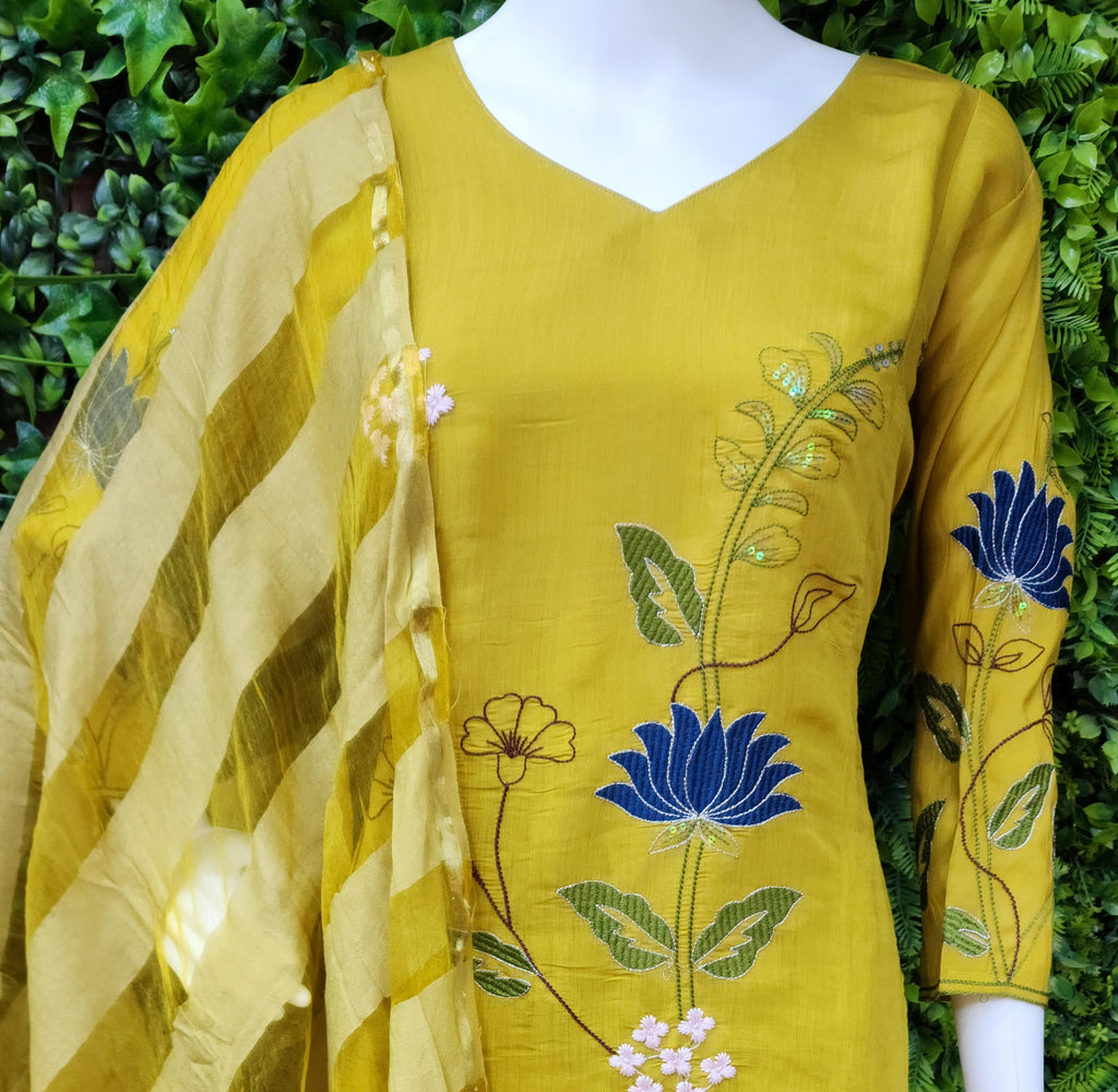 Mulchenderi Aline Lotus