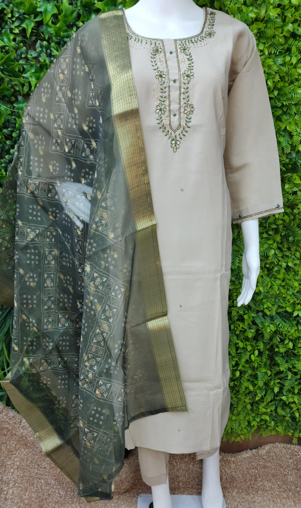 Plussize Roman Partywear