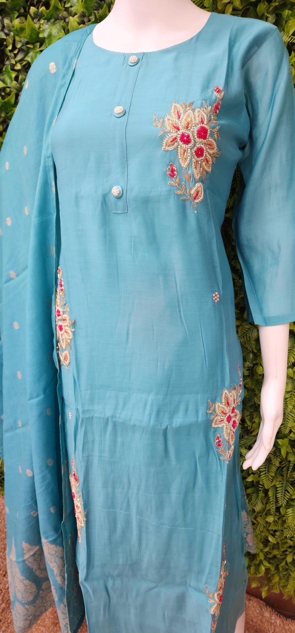 Premium Mulchenderi Handwork