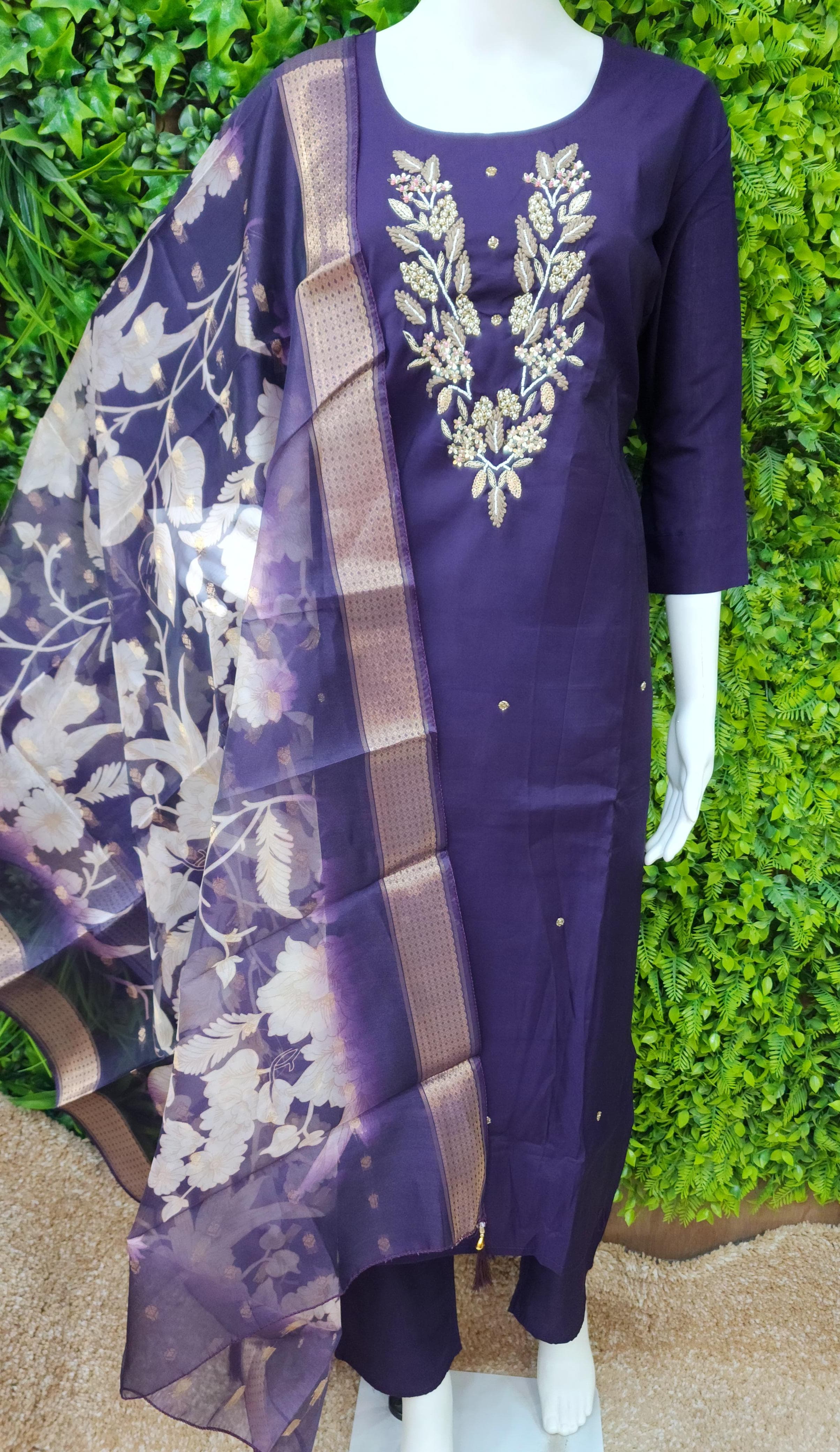 Plussize Roman Silk Partywear