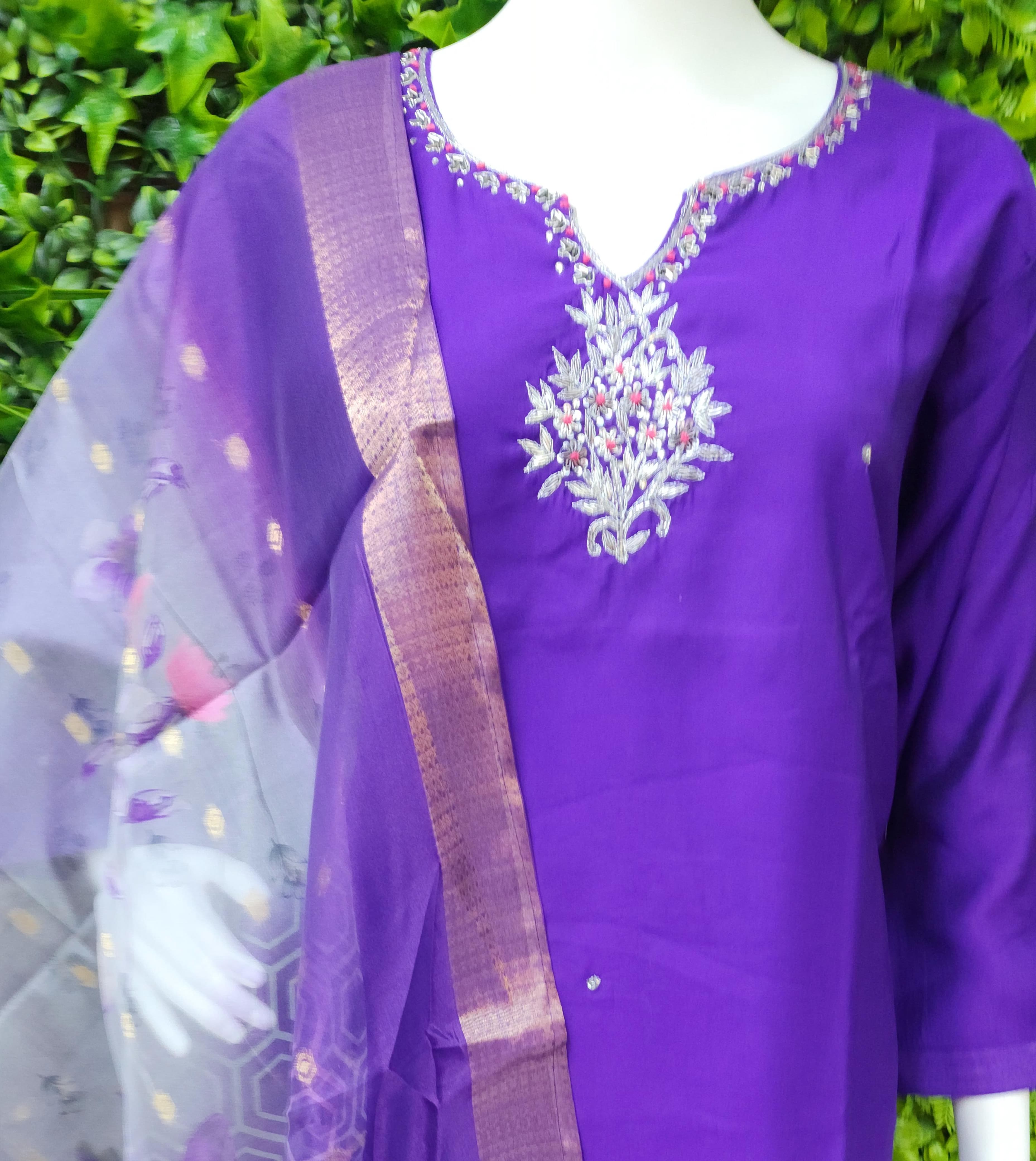 Plussize Roman Silk Partywear