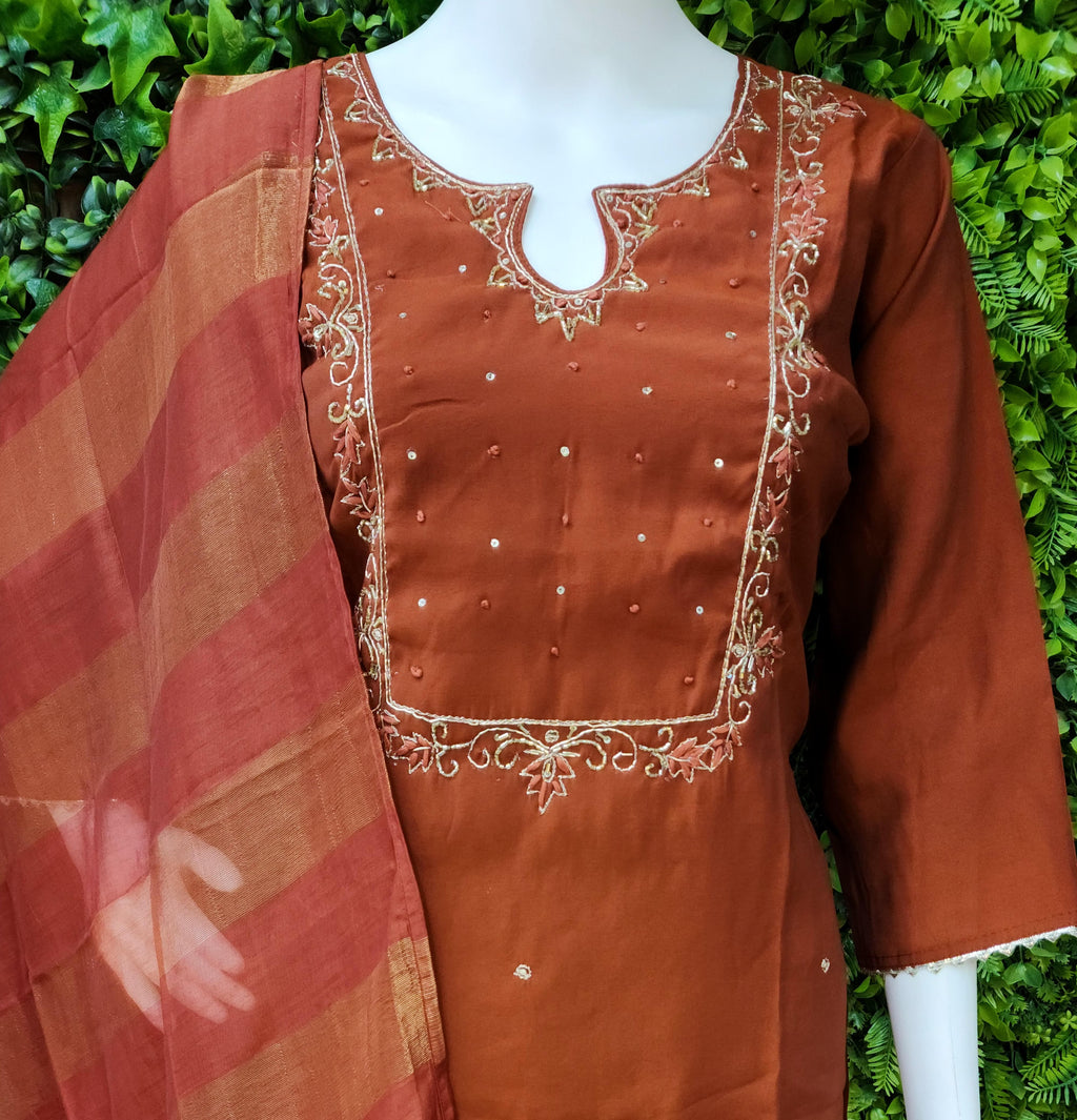 Roman Designer Partywear