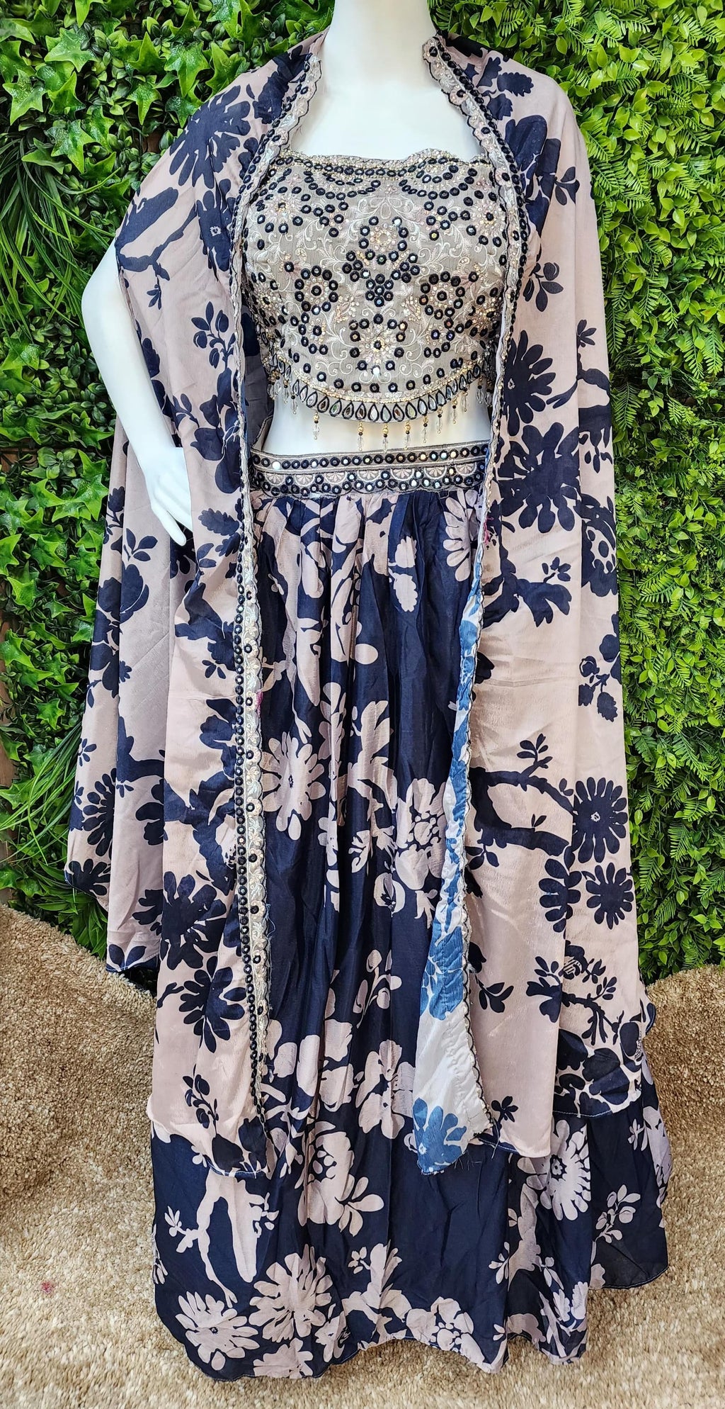 Maslin 2 in 1 Designer Crop-Top