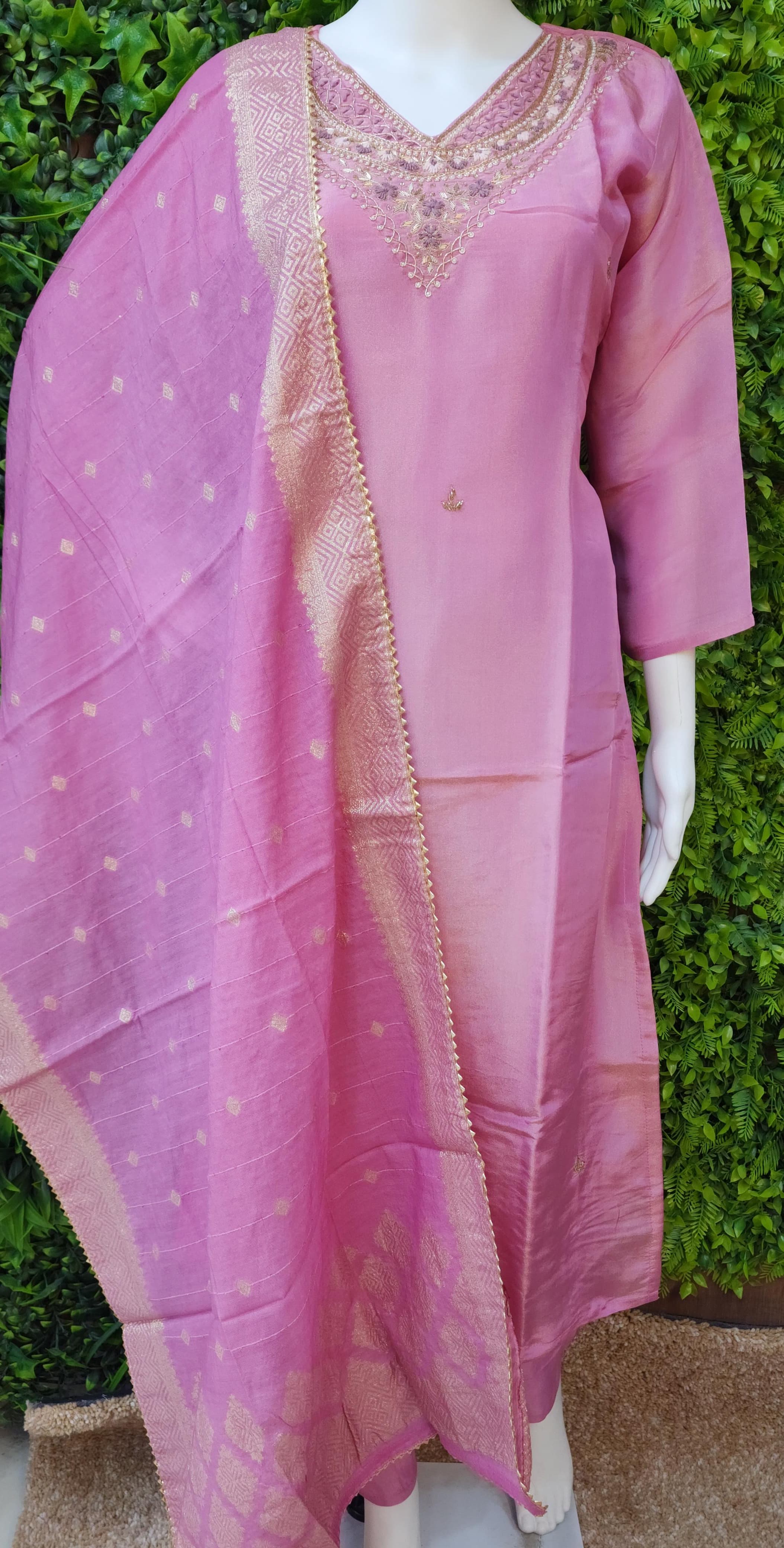 Premium Glass tissue Partywear