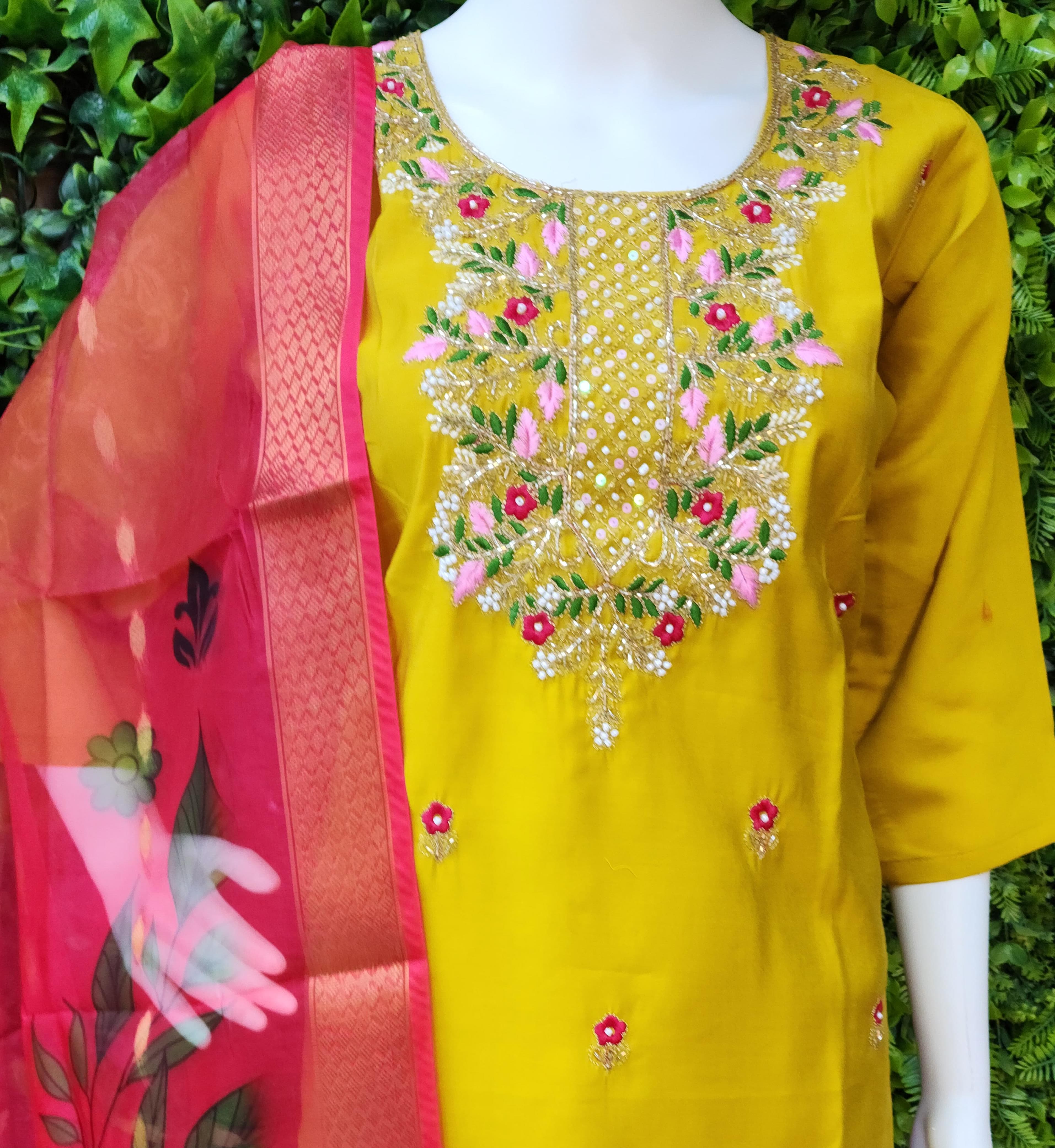 Roman Silk Partywear