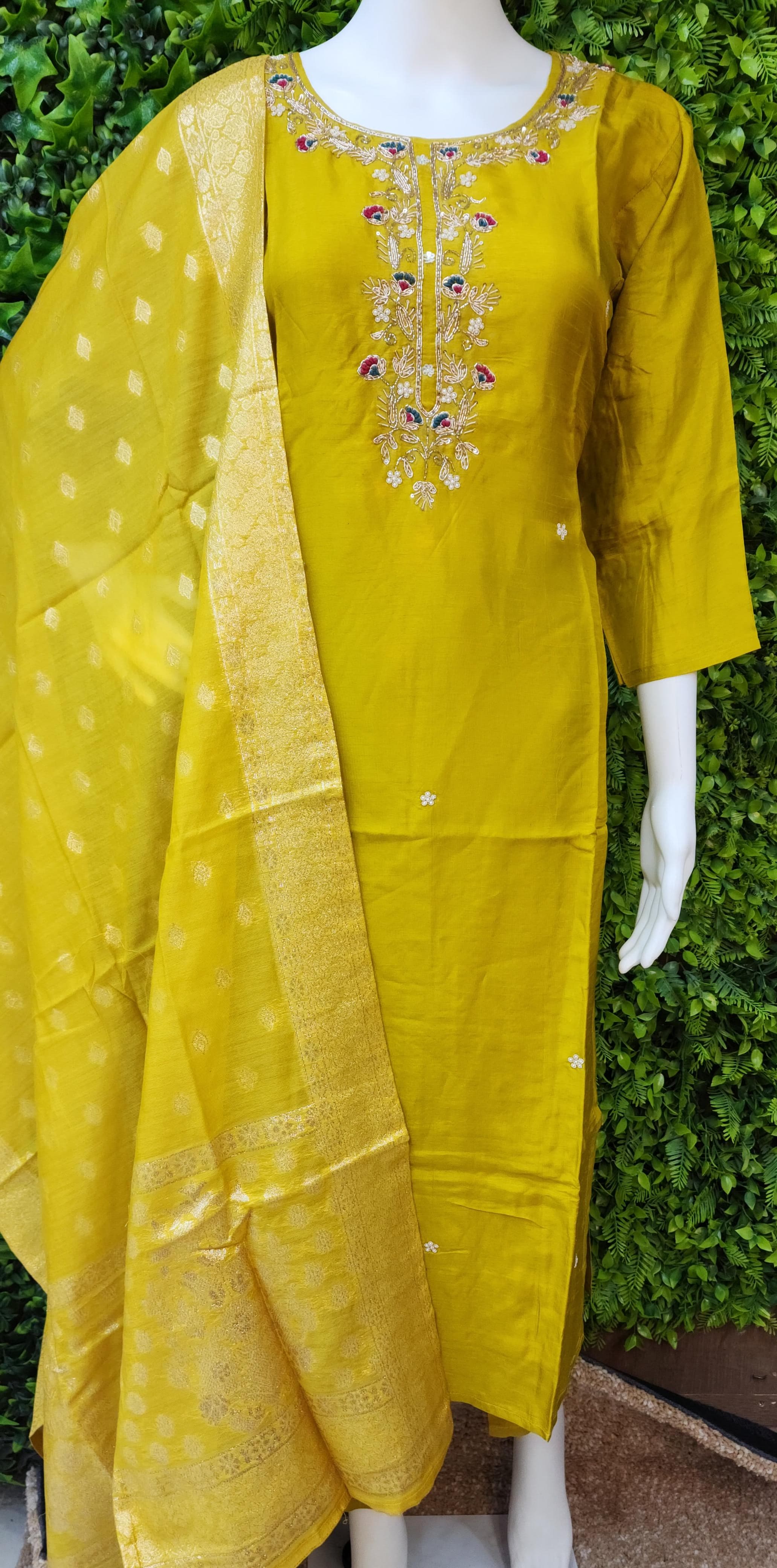 Premium Mulchenderi Partywear