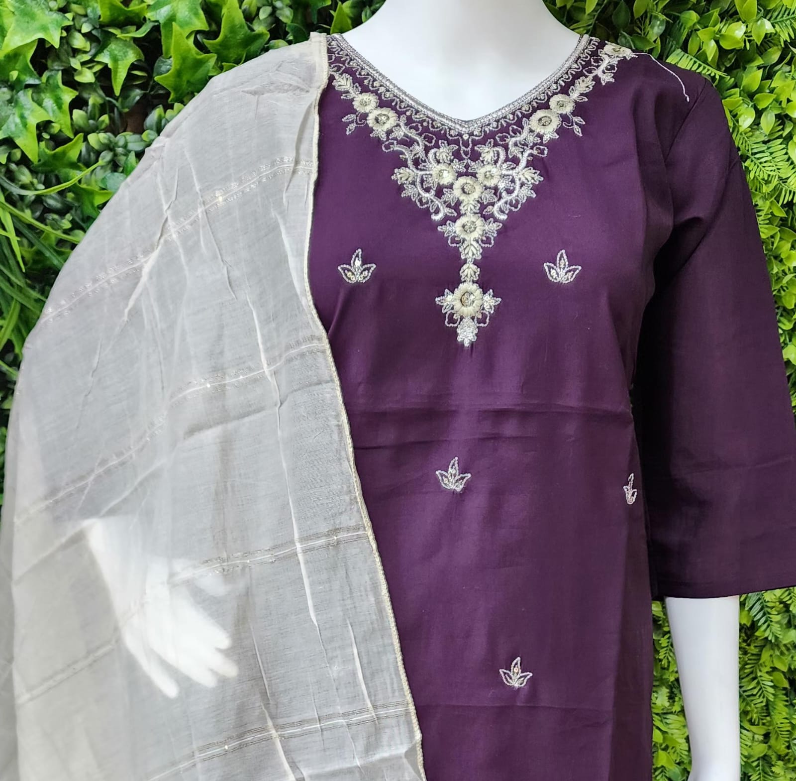 Roman Silk Semi Partywear