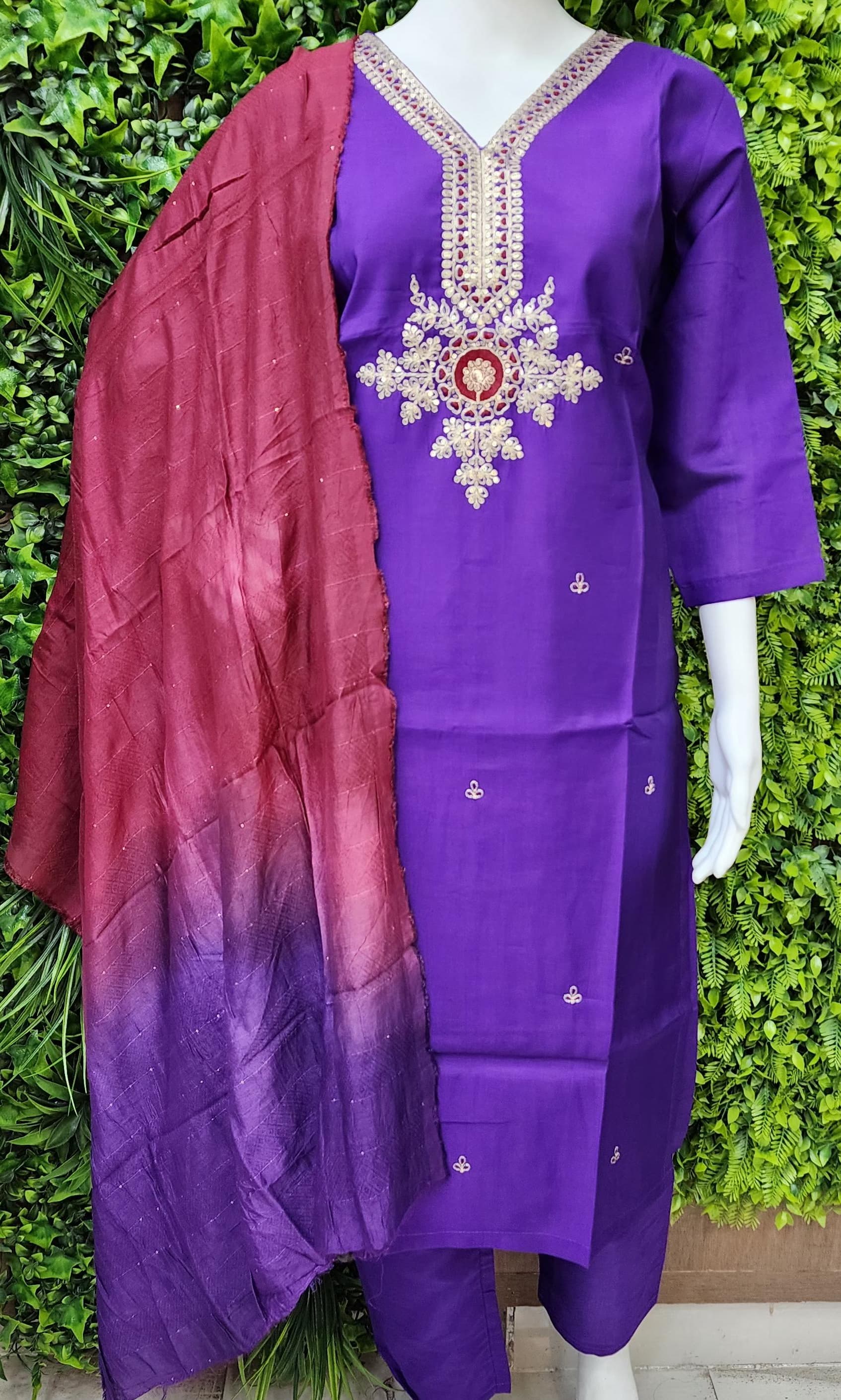 Roman Silk Semi Partywear