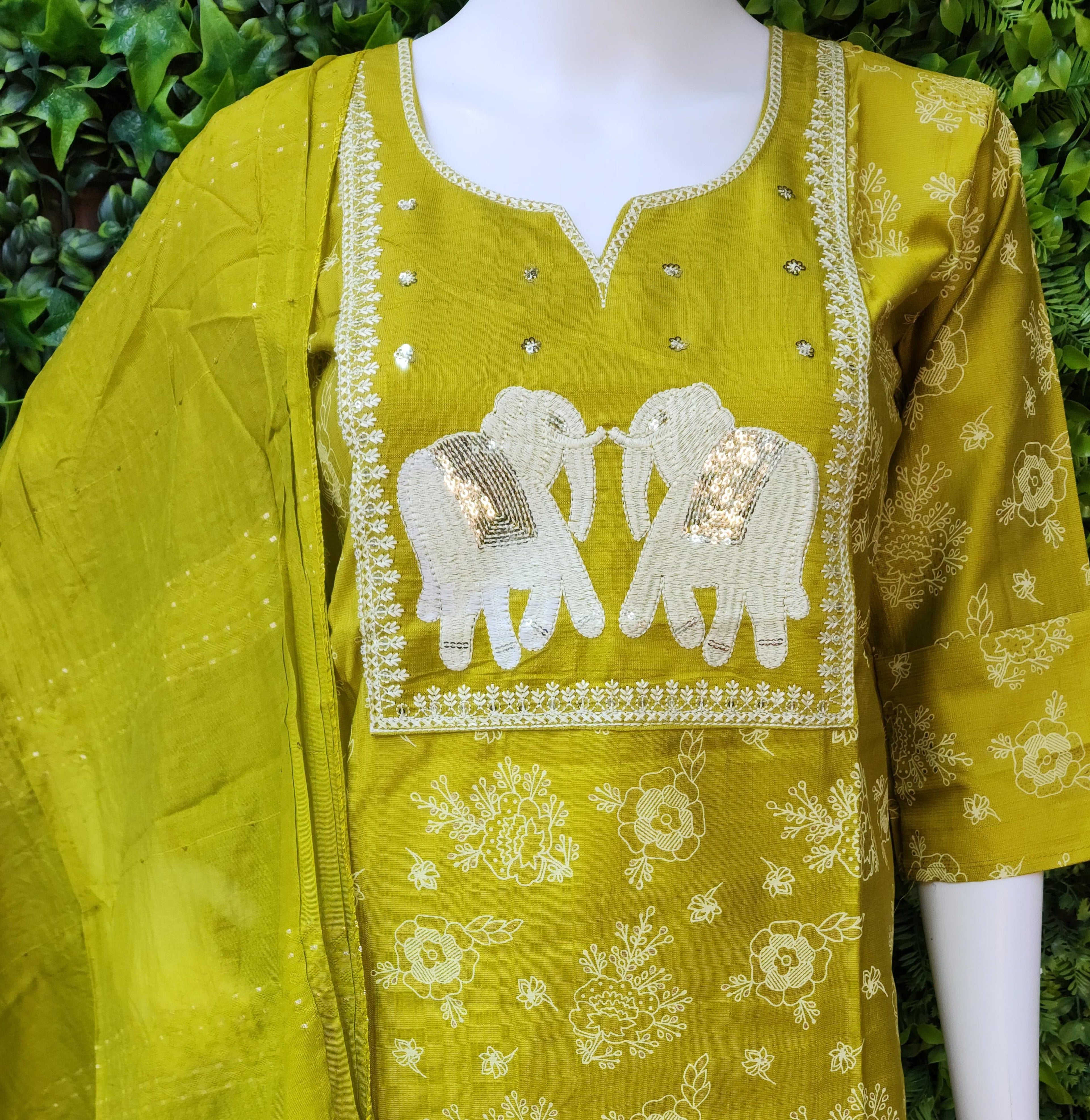 Vatican Elephants CasualWear Dress