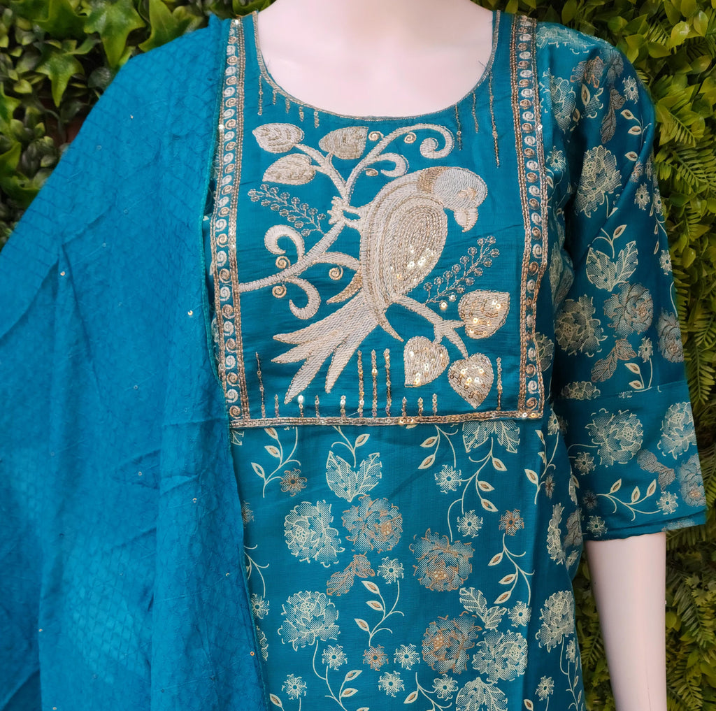 Vatican Parrot CasualWear Dress