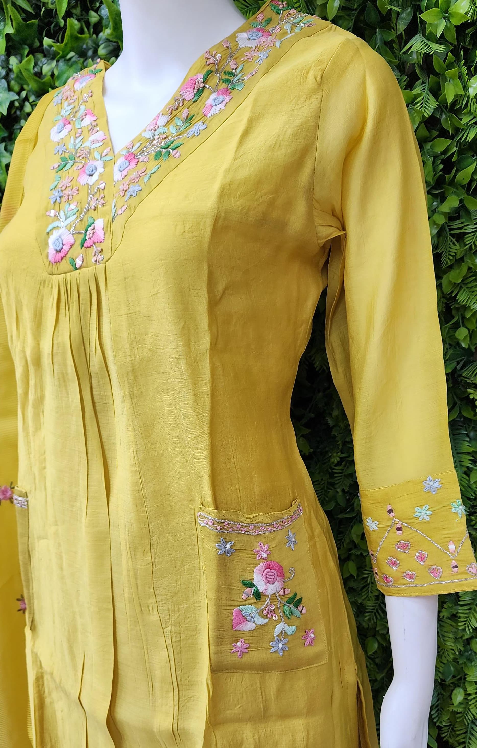 Premium Mulchenderi Designer Set