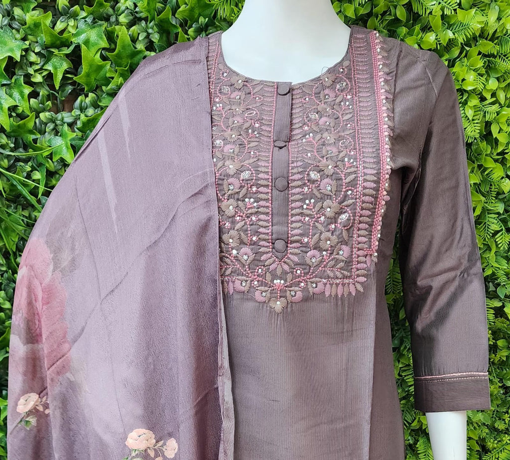 Linen handwork Kurtaset WC375