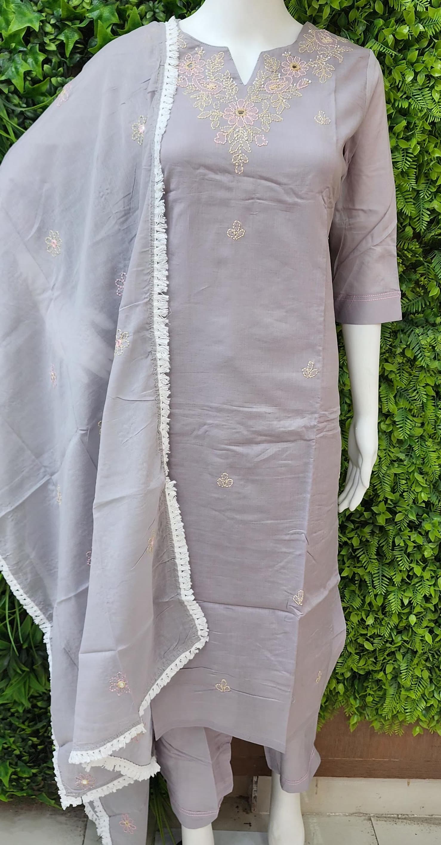 Premium Mulcotton Threadwork