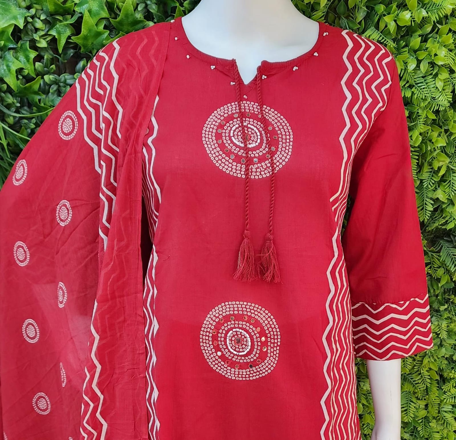 Jaipur Cotton Printed Kurtaset