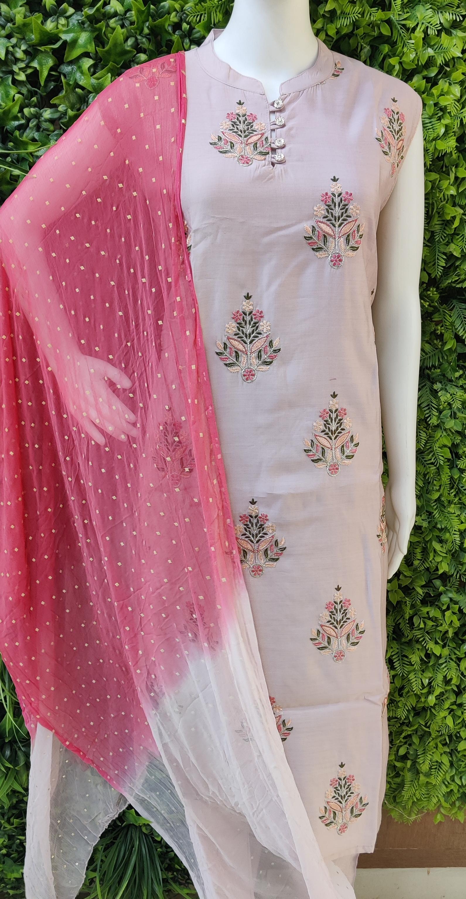 Plussize Roman Threadwork