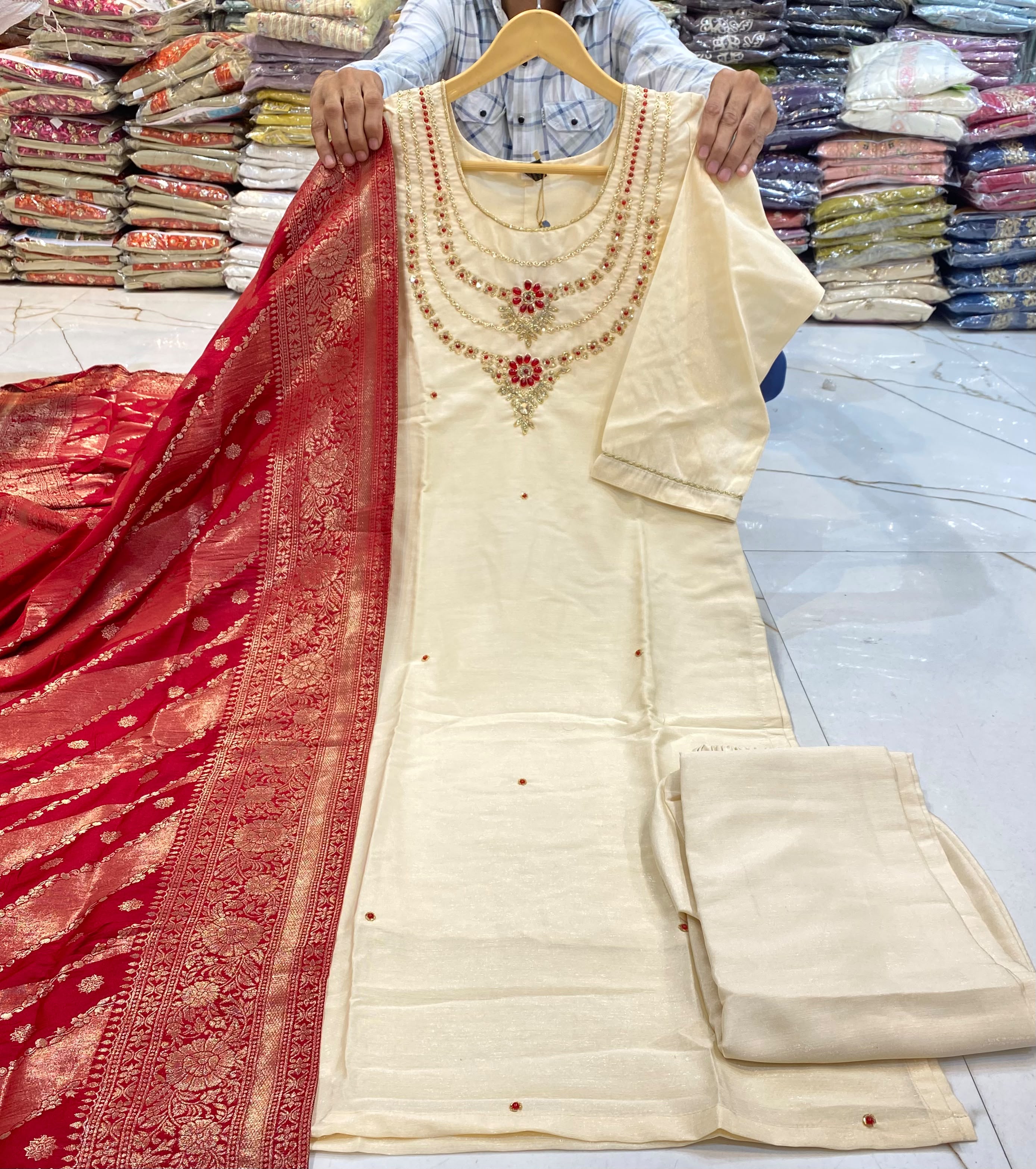 Necklace Partywear Dress