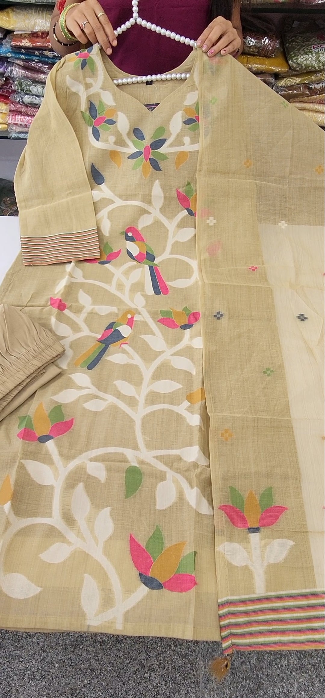 Jamdhani weaving dress