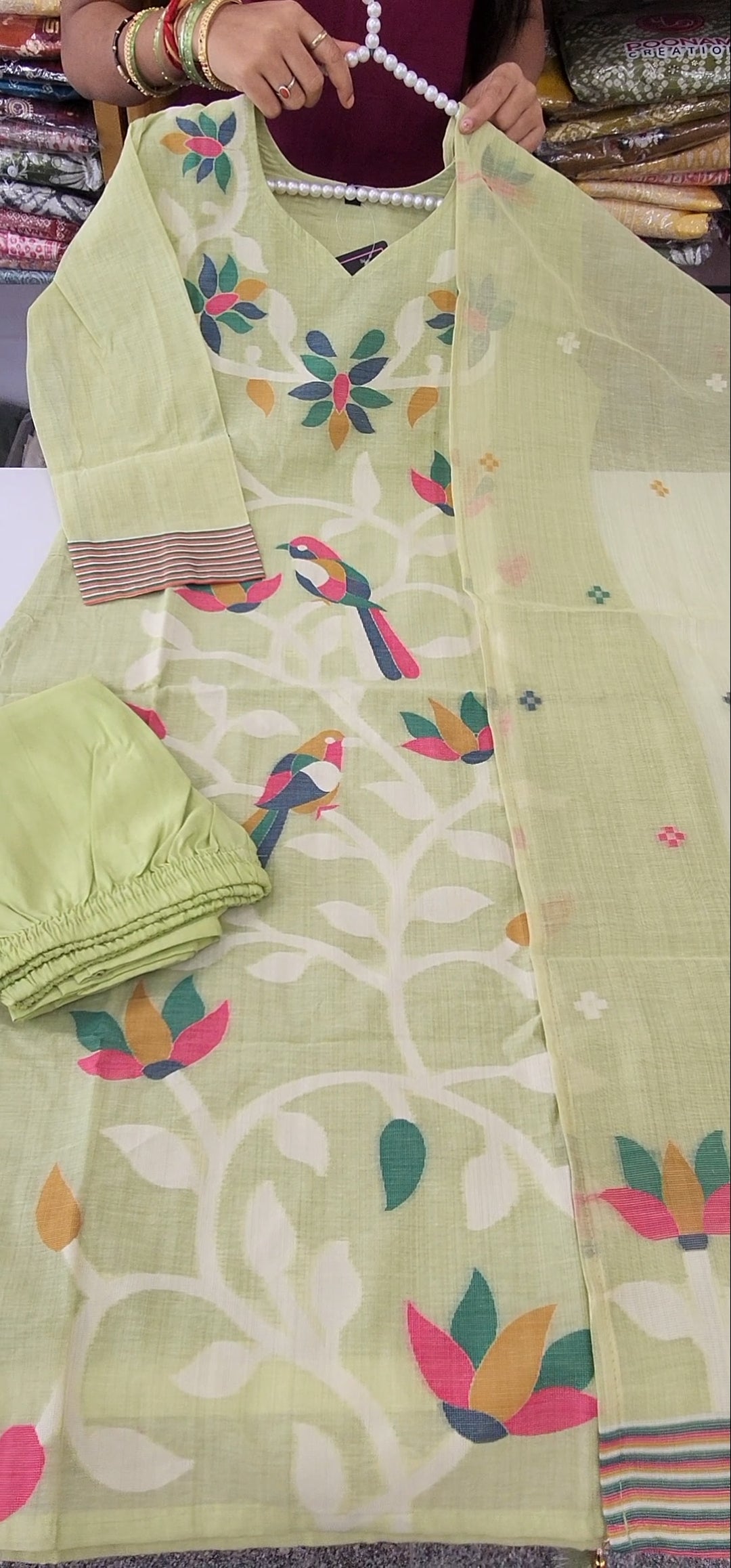 Jamdhani weaving dress